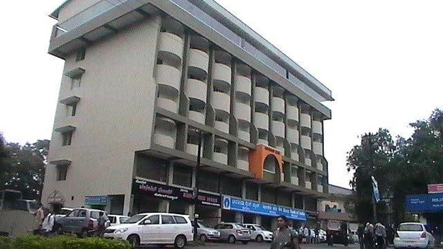 Hotel Madhuvan Serai Manipal Buitenkant foto