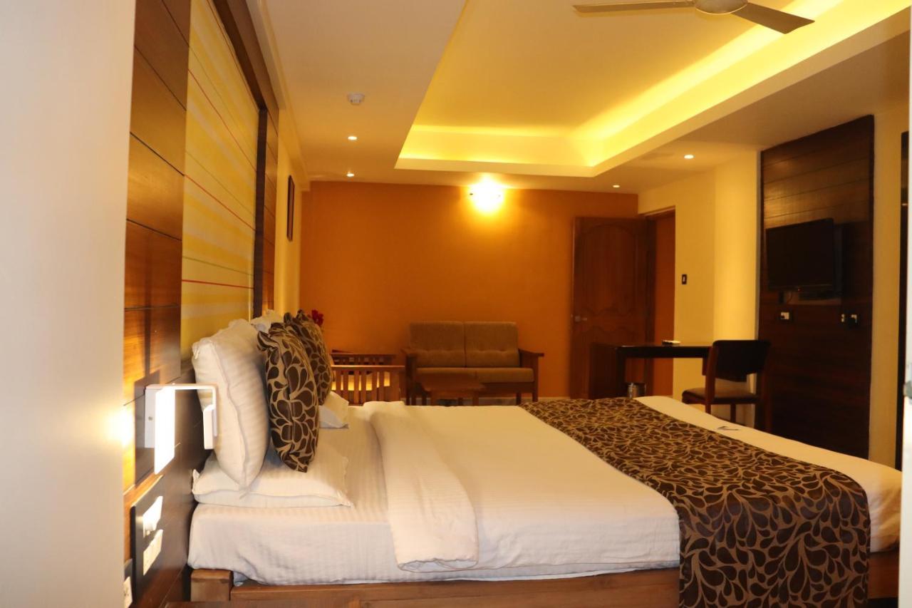 Hotel Madhuvan Serai Manipal Buitenkant foto